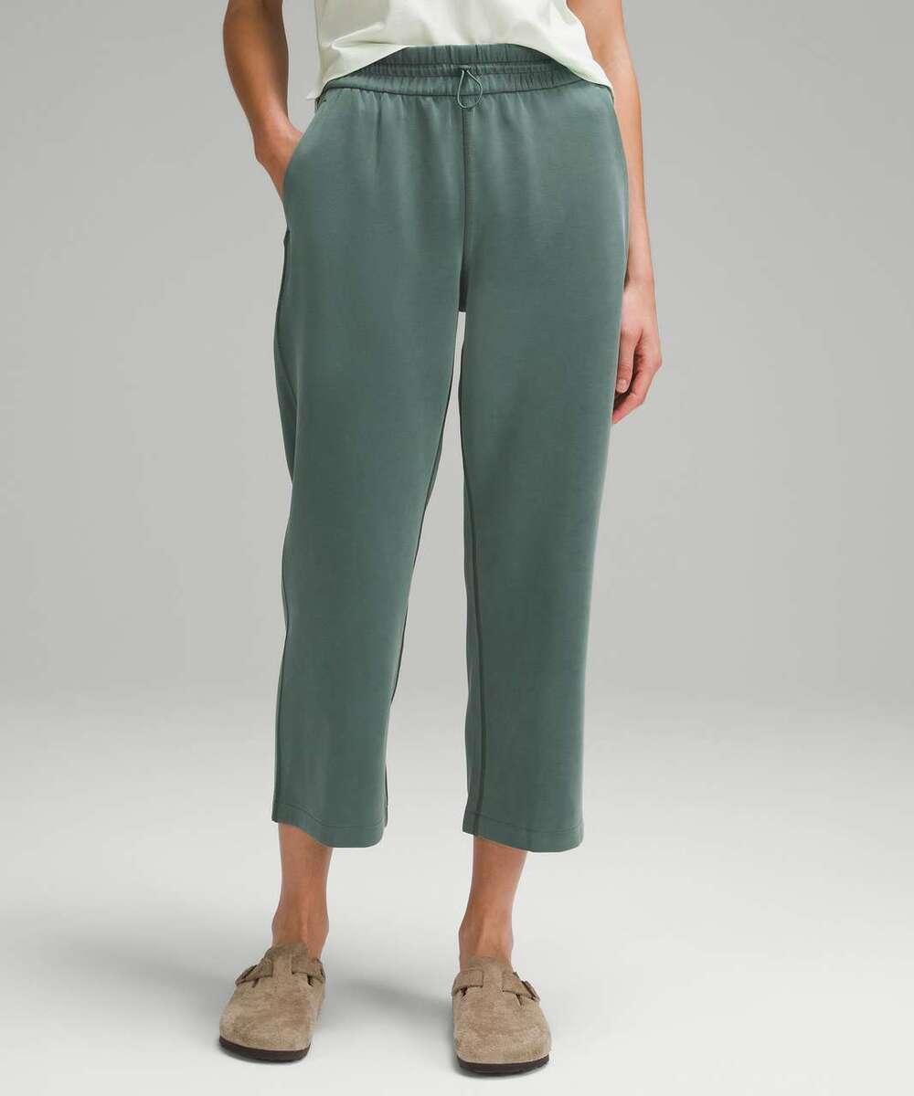 Lululemon Softstreme High-Rise Straight Leg Crop W6BZXS Dark Forest Green Size 6